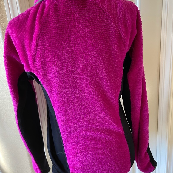 Fila Sport pink and black full zip fleece/faux fur jacket, size small - Picture 4 of 7